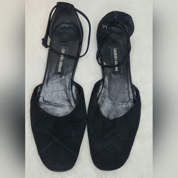 Giorgio Armani Black Suede Flats w/Ankle Strap Size 38 - Picture 10 of 10